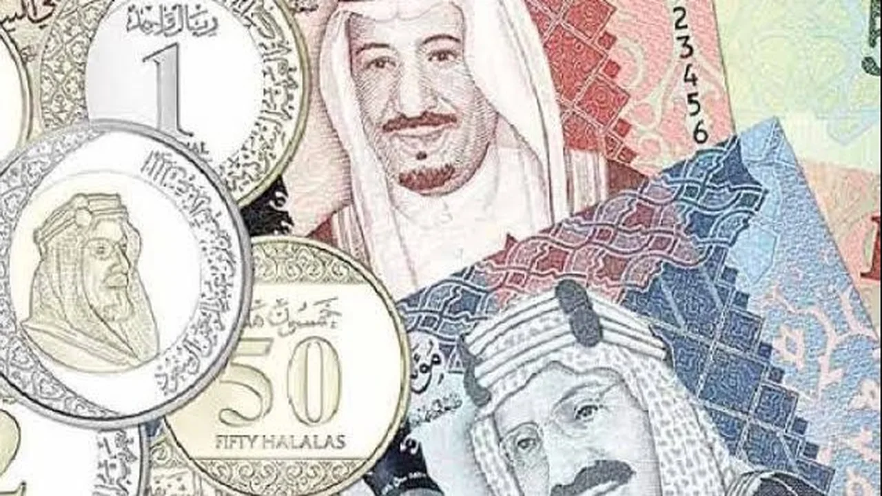 انخفاض سعر الريال السعودي أمام الجنيه في تعاملات البنوك يوم الأحد